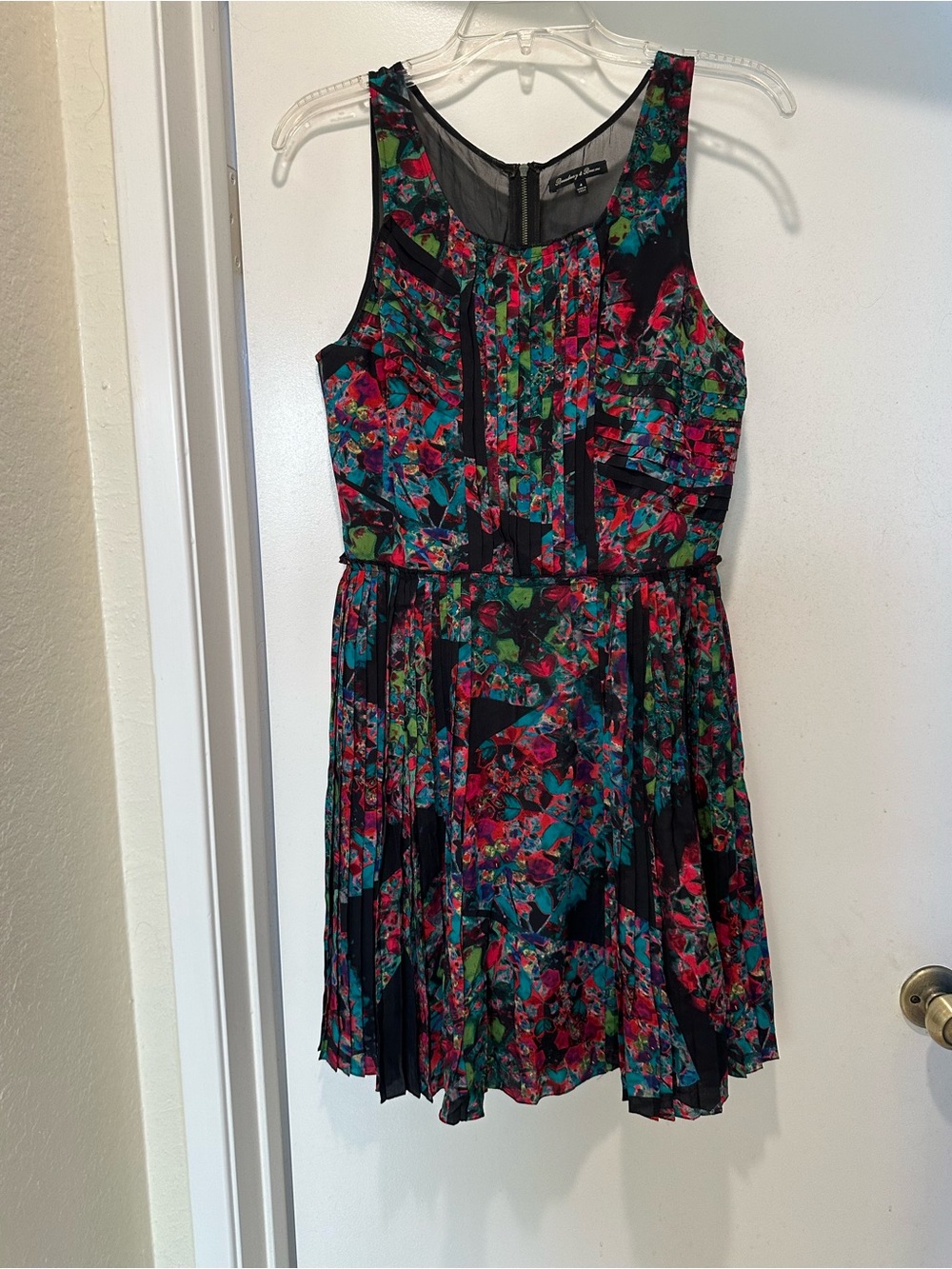 Broadway & Broome Black Multi Floral Pleated Tank Dress 100% Silk Size 4 Sheer